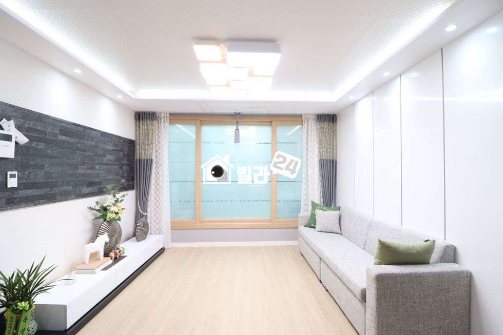 서울 서초구 방배동 ❶방배동 3룸❷최고급자재❸최고의 인테리어❹주차100%❺넓은거실❻넓은주방❼넓은방 분양 매물번호 31244 사진 1