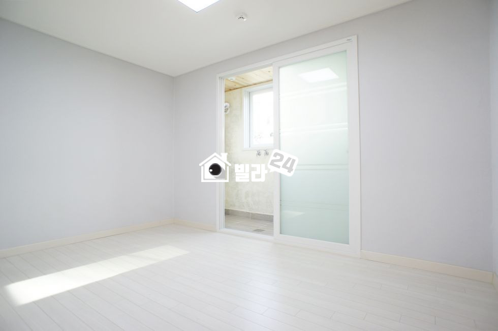 경기 성남분당구 궁내동 『 궁내동 4룸2욕실 』 대가족 문제 없죠~!!!! 1인 1방!!!!! 개인 프라이버시 문제없습니다~★★ 분양 매물번호 30400 사진 9