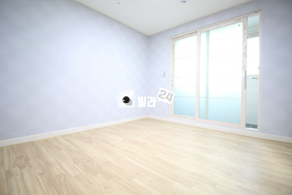 서울 동작구 사당동 ▣사당동 평지 3룸!!!▣ 넓은 주차장 / 집 앞 편의점 ※잔여세대 분양임박※ 분양 매물번호 31631 사진 6