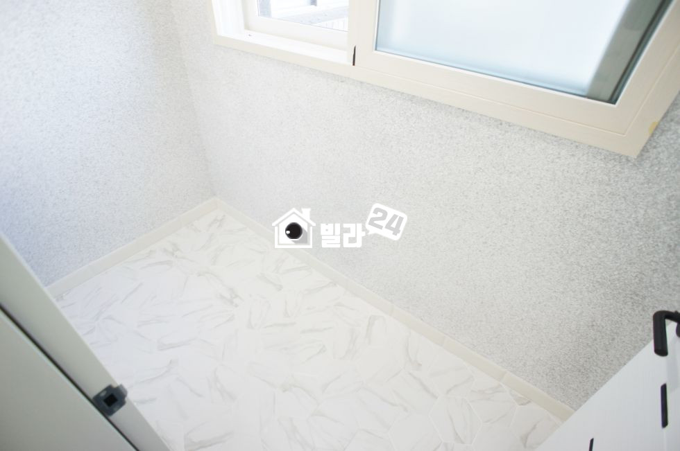 경기 안양만안구 안양동 ☞『HOT한 그 매물 이제는 빌라말고 아파트!!!』☜ ★ 합리적인 구조!! 깔끔한 느낌의 부족함이 없는 인테리어!!★ 신혼집으로 딱이네 !★ 분양 매물번호 30243 사진 10