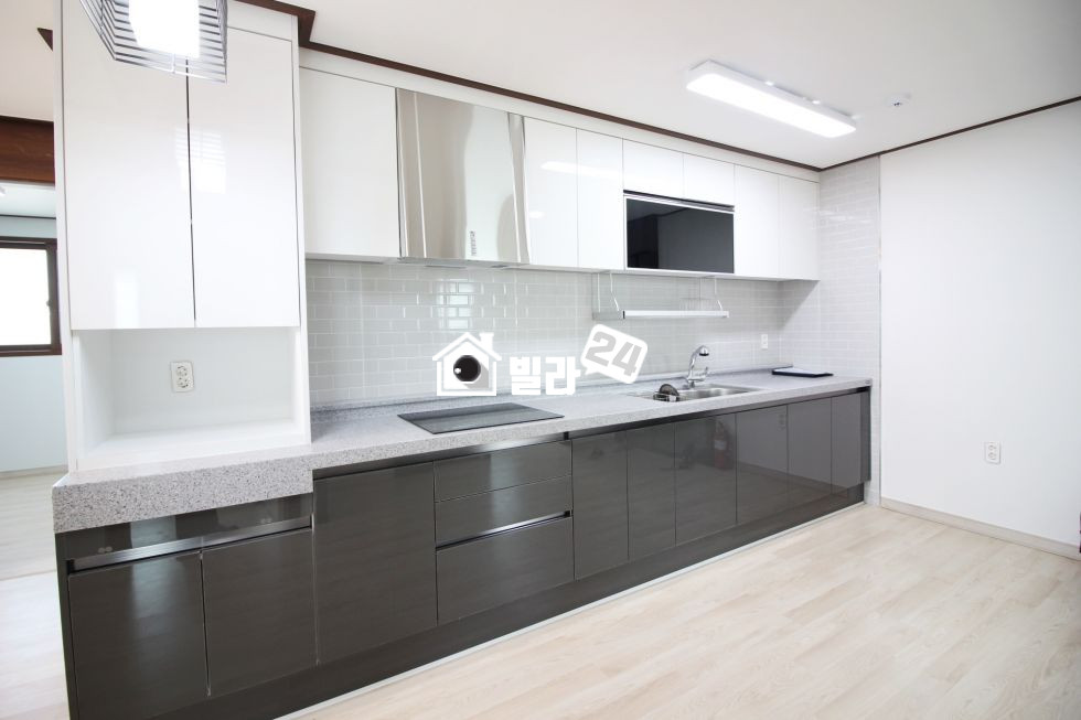 경기 수원팔달구 우만동 ☆★【내집마련의 꿈☆이제는 현실이 된다】★☆낮은 실입주금 & 부담없는 가격으로 맞춰드립니다★ 베란다도 2개! 분양 매물번호 30135 사진 3