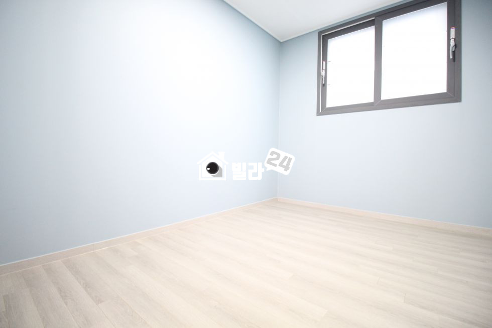 서울 중랑구 묵동 ★☆7호선 먹골역 도보 6분!!★☆ 탄탄하고 깔끔하게 잘 지은 집!! 넓은 거실은 덤이에요~!! 분양 매물번호 32341 사진 5