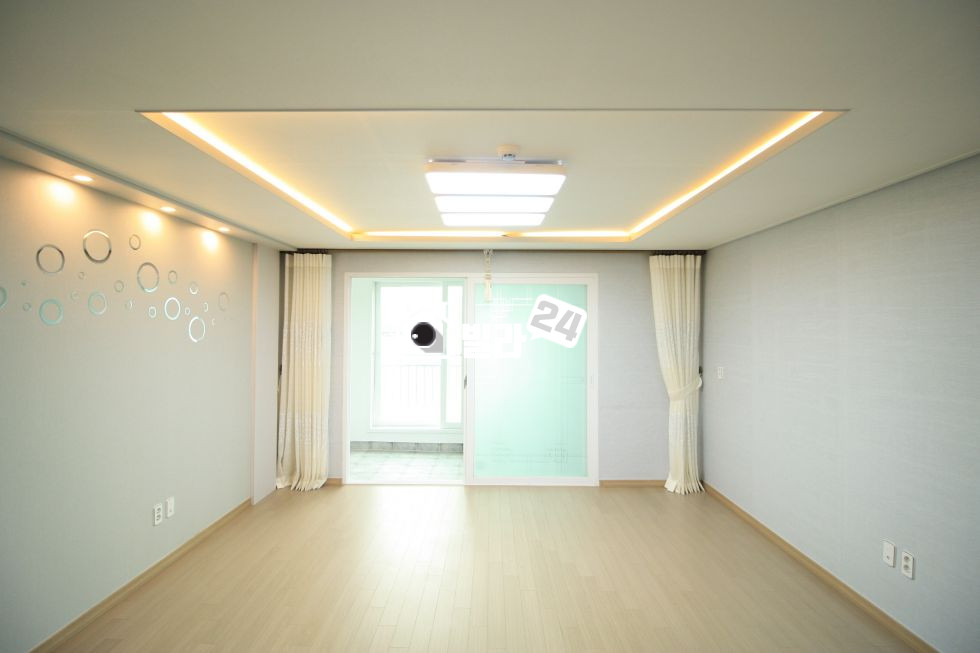 서울 서대문구 연희동 ■연희동 단 한세대!!■넓은거실■넓은주방■넓은방■ 분양 매물번호 32029 사진 1