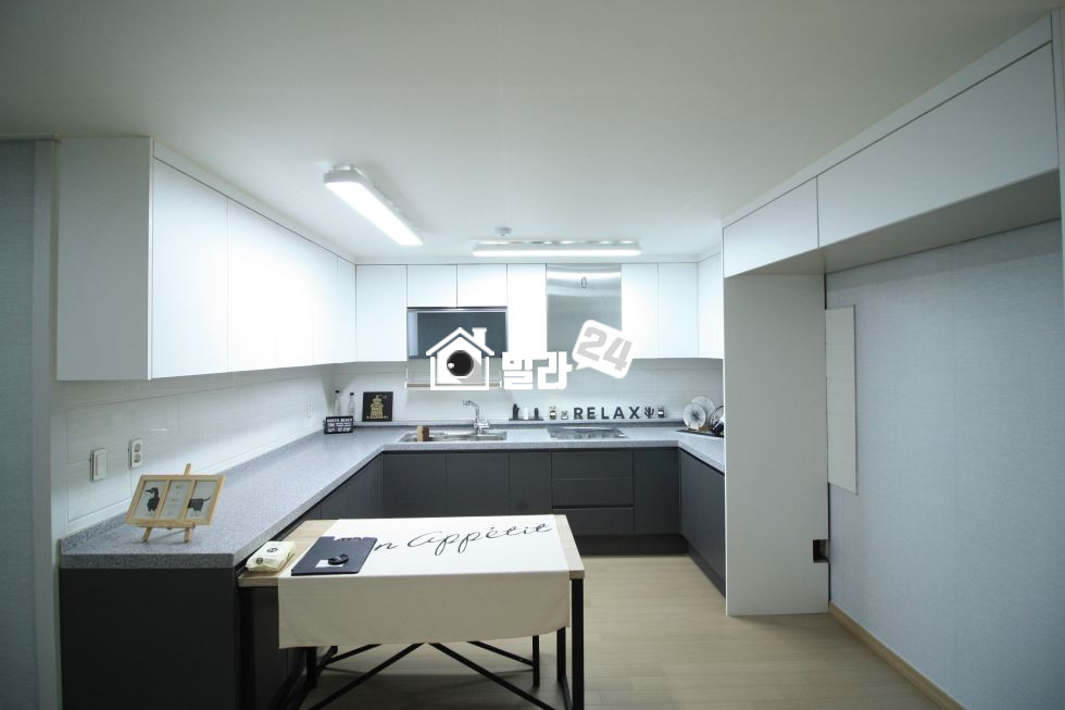 서울 서대문구 연희동 ■연희동 단 한세대!!■넓은거실■넓은주방■넓은방■ 분양 매물번호 32029 사진 3