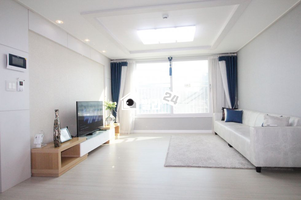 서울 동대문구 장안동 ▩▩ 장안동 넓은3룸 ▩▩ 마지막2세대!! / 화이트톤 인테리어에 집에 참~~밝은집 분양 매물번호 32146 사진 1