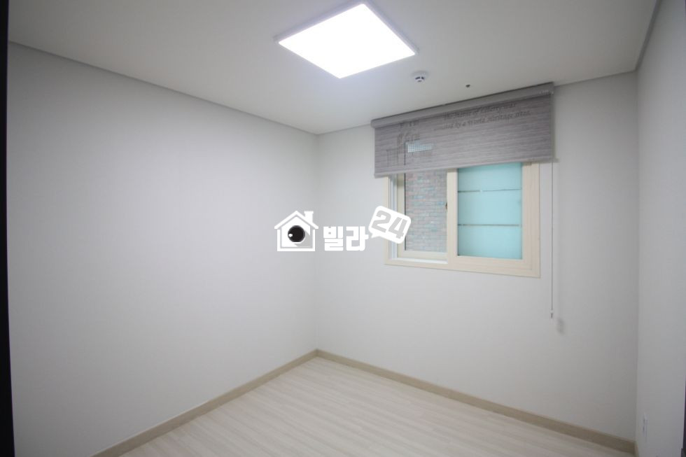 서울 강동구 천호동 ●천호동● 붙박이장옵션!!! 구조도 정말 예쁘게 빠진 현장이에요~~~ 갭투자/근생/투자 다 연락주세요 ^^ 분양 매물번호 32569 사진 5