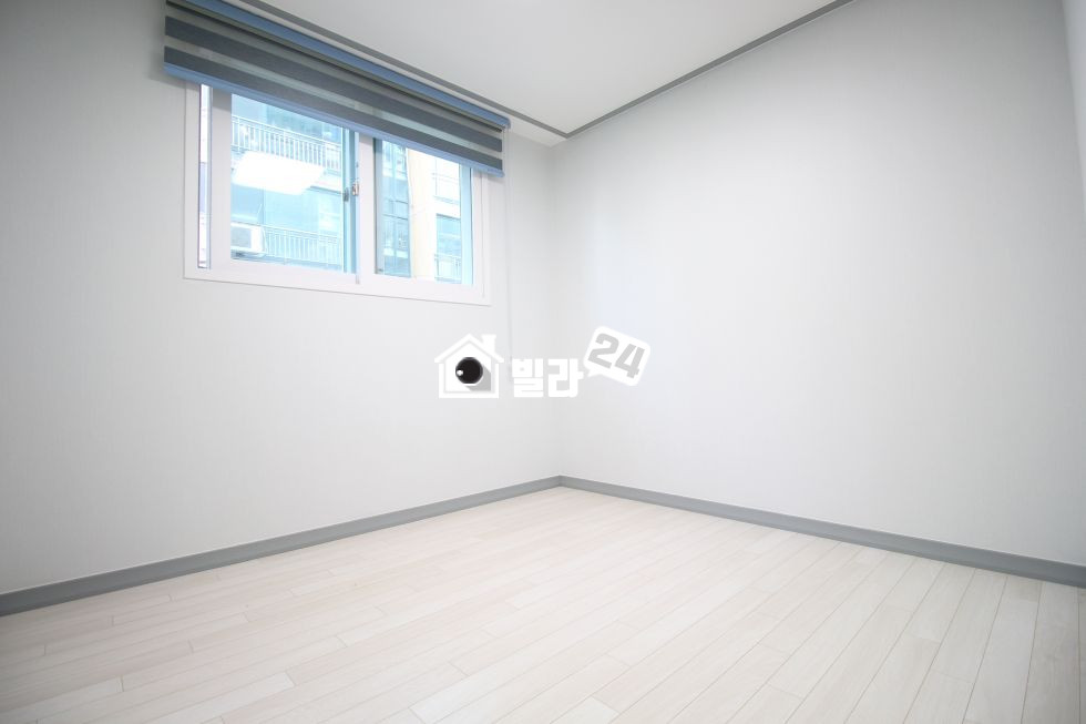 서울 송파구 문정동 ∑☆★문정동 최강학군 밀집지역★☆ 깔~끔하고 반듯한 구조의 3룸입니다!!★ 분양 매물번호 32657 사진 7