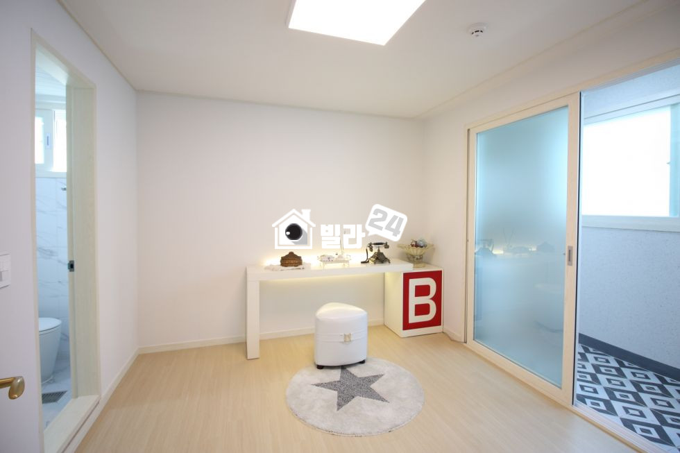 서울 강서구 화곡동 ●화곡동 ● 방3개화2 최고급자재와 고급인테리어 마감 일렬식주차/cctv/엘리베이터 분양 매물번호 32674 사진 3
