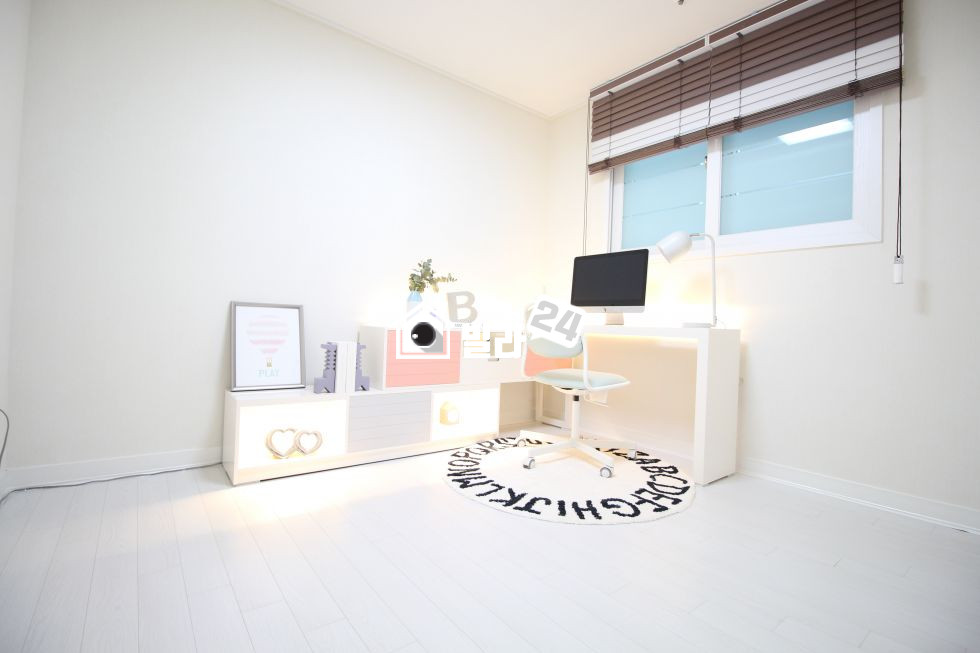 서울 강남구 일원동 ■일원동 반응 핫한 3룸~!!■ A++강력추천♣ 대청역 도보5분 + 초중고교 5분이내 + 반듯하고 깔끔한 구조 + 밝은채광 ♥ 분양 매물번호 32696 사진 5