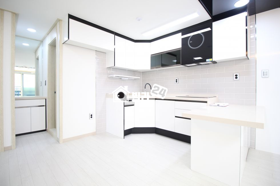 서울 강남구 역삼동 【강남역 도보6분】 【넓은3룸】 거주와 동시에 시세차익까지 누릴 수 있는 최고의 위치◀◁ 분양 매물번호 32701 사진 3