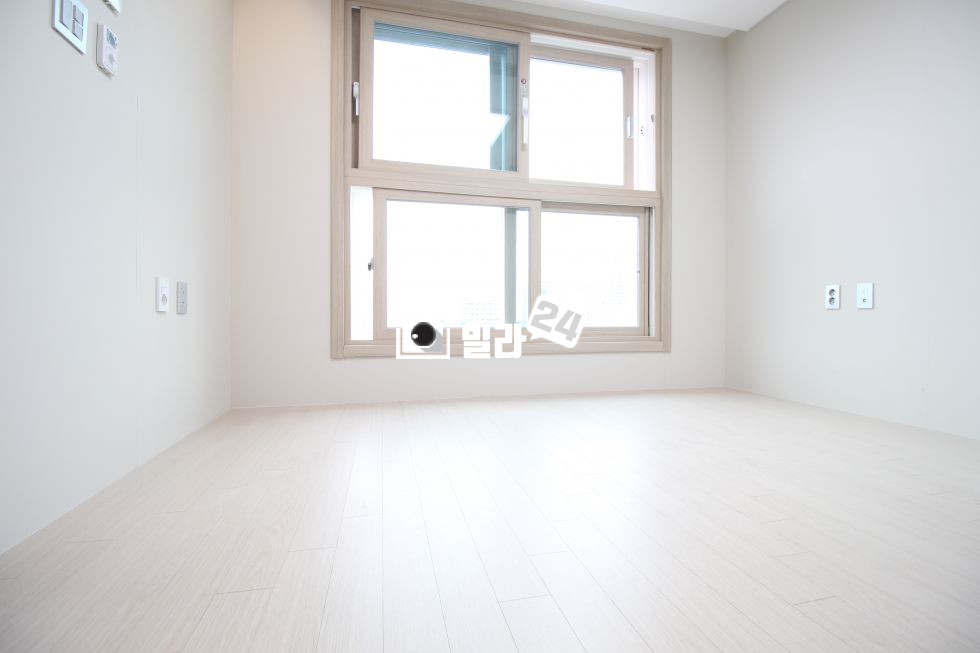 서울 강남구 논현동 ♥♡7호선 학동역 역세권♥♡ 풀~옵션 2룸!! 고층으로 막힘없이 탁 트인 뷰!!!◀◁ 분양 매물번호 32724 사진 1