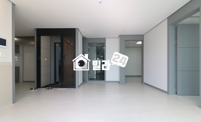 서울 마포구 합정동 ▩넓은 3룸의 구조를 지닌 구조 좋은 현장▩신혼부부/대가족▩모두 환영▩ 분양 매물번호 32822 사진 2