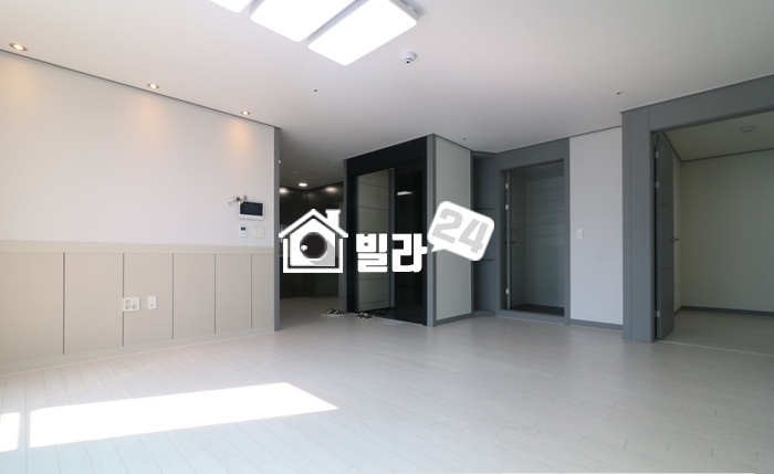 서울 마포구 합정동 ▩넓은 3룸의 구조를 지닌 구조 좋은 현장▩신혼부부/대가족▩모두 환영▩ 분양 매물번호 32822 사진 3