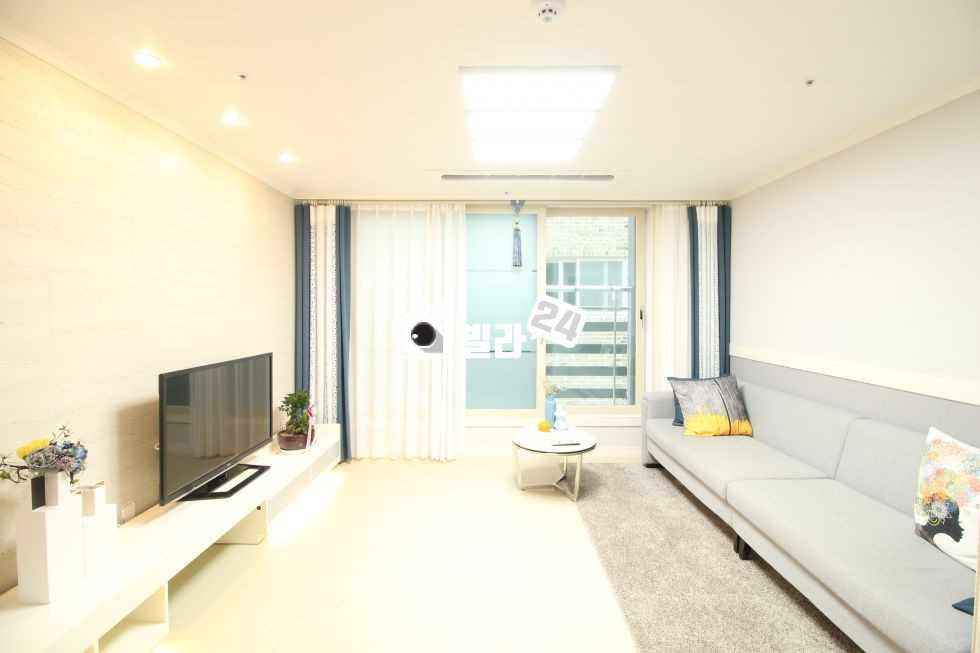 서울 마포구 성산동 ♨♨ 망원역 도보ok!!! 분양빠른 현장!!!! ♨♨ 세련된 주방인테리어~~♥♥ 상권도 좋은동네~~♥♥ 성서초등학교✔ 성산근린공원✔ 병원✔ 약국✔ 우체국✔ 너무 좋은동네에요~~!!!! 분양 매물번호 32873 사진 1