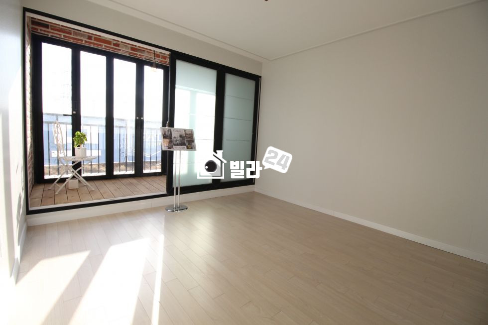 서울 강동구 성내동 ●실평수28평 ((성내동 큰집))● 고급 폴리싱타일 + 주방 옆 다용도실 + 넓은 방들 = 100점!!!◁◀ 분양 매물번호 32882 사진 5