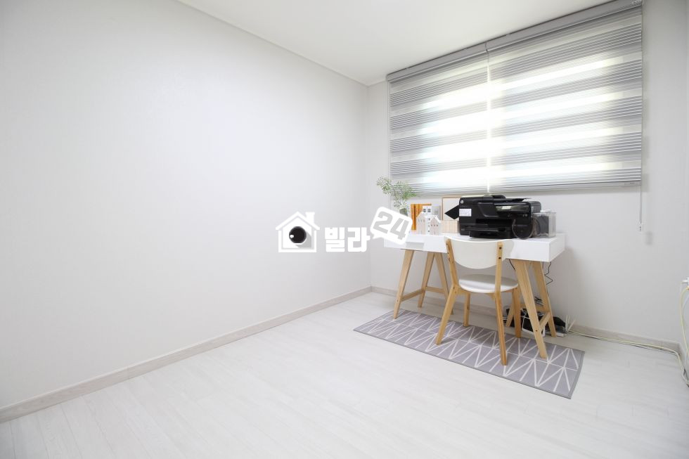 서울 중랑구 면목동 ▦■넓은 다용도실과 예쁜주방 찾으신다면 무조건 여기요!!!■▦ 3개동 단지형의 구조좋은 면목동 신축빌라♥ 분양 매물번호 32884 사진 6