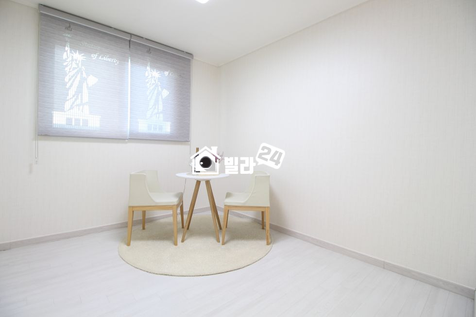 서울 중랑구 면목동 ▦■넓은 다용도실과 예쁜주방 찾으신다면 무조건 여기요!!!■▦ 3개동 단지형의 구조좋은 면목동 신축빌라♥ 분양 매물번호 32884 사진 7