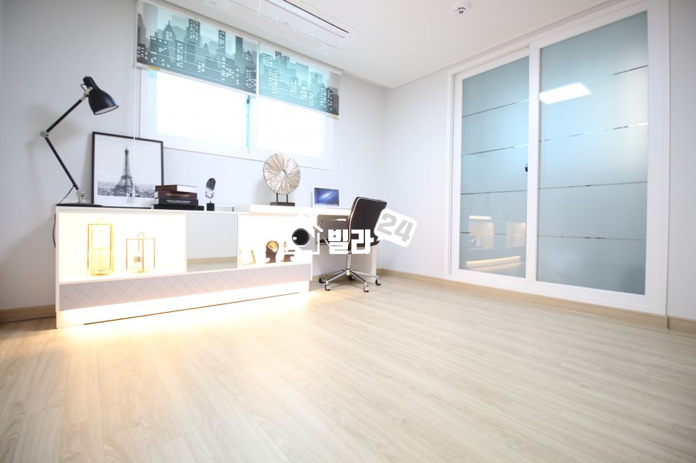 서울 강남구 개포동 ▶♬개포동 구조 좋기로 유명한집♬◀ 넓은거실 / 주방과 거실이 분리형 / 에어컨2대 분양 매물번호 33013 사진 7