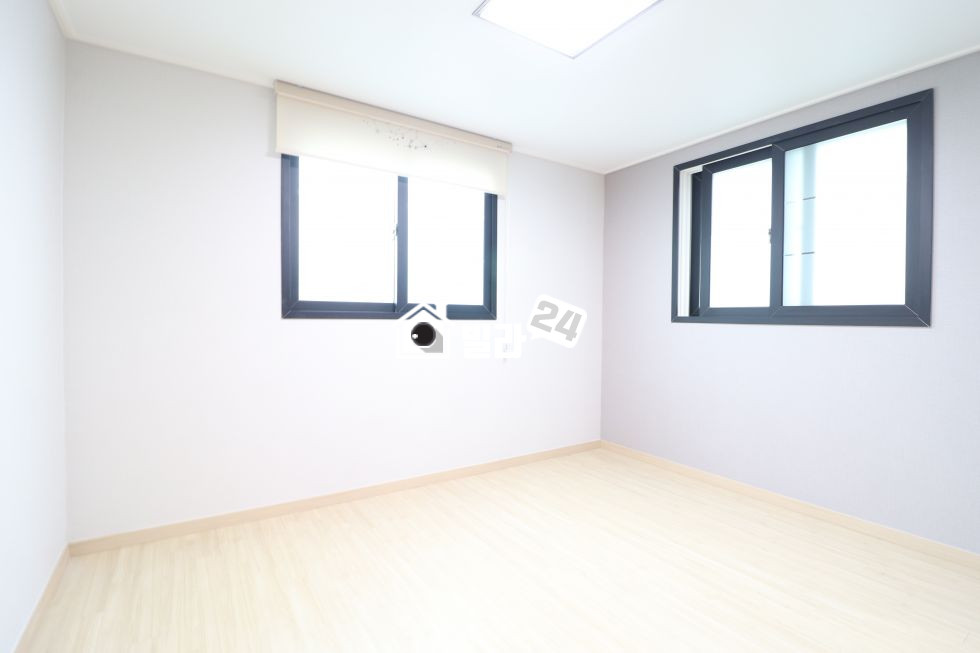 경기 군포시 당동 초대박 역/세/권✦✧당정역 3분✦✧ 초중고교 도보5분거리 위치!! ❤주방이 예쁜 3룸❤ 분양 매물번호 33119 사진 4
