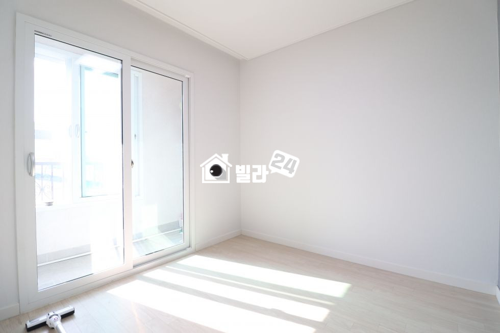 경기 군포시 금정동 금정동 채광 끝내주는 ❝정남향집❞ ●금정졍 도보6분● 분양가/위치/구조 모두 최상의 현장★ 강/력/추/천/해드립니다~!! 분양 매물번호 33120 사진 7