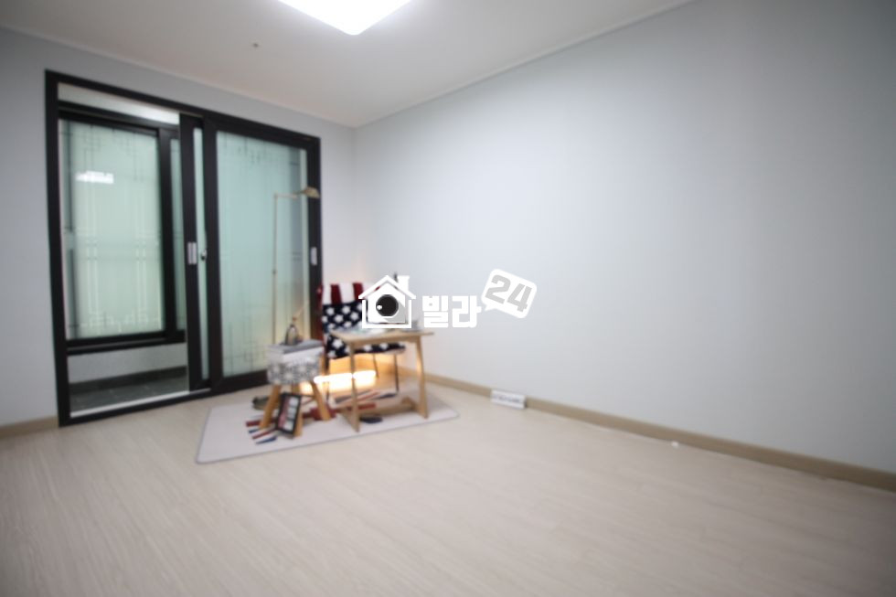 경기 군포시 금정동 ★ 금정동 ★ // 3룸 / 일렬식주차/ CCTV/ 무인택배함 / ★ 편의시설 인접 , 분양 매물번호 32477 사진 5