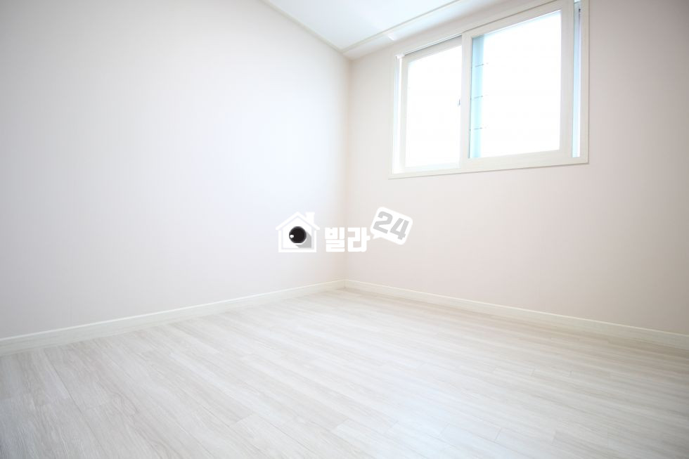 서울 강북구 수유동 ◆《 수유동 정~말 큰 집 》◆ 분양가는 저렴하고 퀄리티는 최상!! 거실,주방,방 모두 넓은 구조~~ 대가족 OK~!! 분양 매물번호 33010 사진 6