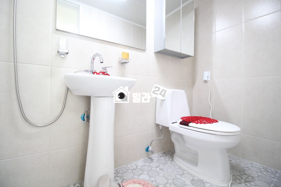 서울 노원구 상계동 즉시입주) ■□*상계동 고급빌라*□■ 시끄럽지 않은 주택가 / 초중고교 학군 밀집 / 7호선 수락산역 도보 6분 분양 매물번호 32617 사진 8