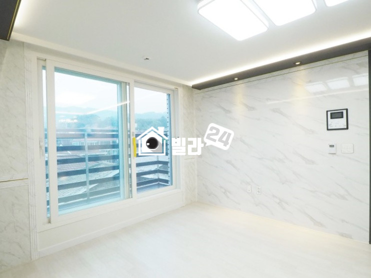 서울 중랑구 중화동 중화역 도보 ok !!! 2ROOM 기가막힌 현장이에요~~~!!!! 옷장 서비스공간 따로 있어요~~~!!!! 보시면 반할 공간이 있는 집이에요!!!!! 분양 매물번호 32539 사진 2