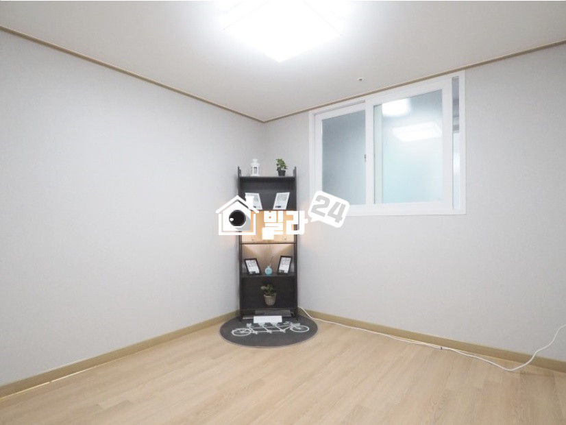 서울 중랑구 신내동 망우역 도보3분!!! 진짜가 나타났다!!!! 투룸 이보다 좋을 수 있을까요~~!!!! 인테리어 GOOD~~!!!! 너무 깔끔하고 좋은 집입니다~~~!!!!! 분양 매물번호 32537 사진 4