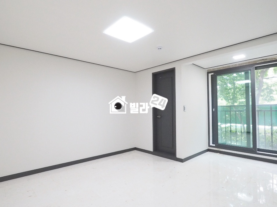 서울 송파구 삼전동 ✪✪ 삼전동 석촌호수 좋아도 너무좋은!!! ✪✪ ♕ 공공기관 ♕ ✉ 우체국 ✉ ☎ 주민센터 ☎ ☞ 약국 ☜ ☻ 공원 ☻ 편의시설 잘 갖춘 살기좋은 동네에요~~~!!!!!! 분양 매물번호 32631 사진 2
