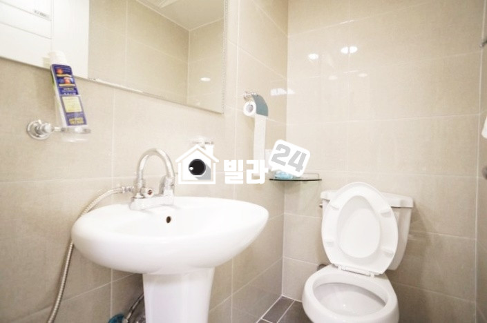 서울 동대문구 장안동 ♬♬ 장한평역 도보로 가능!!!! 굿굿!!! ♬♬ 깔끔하고 이쁜인테리어 구조도 잘나온 집이에요~~!!!! 학군 ☞ 편의시설 ☞ 소방서 ☞ 안전걱정은 NO NO!!!! 중랑천 체육공원까지!!!!! 살기 좋은 동네에요~~~!!!!!! 분양 매물번호 33199 사진 6