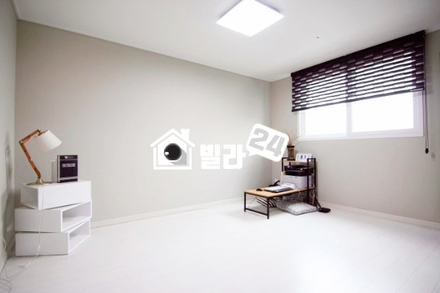 경기 구리시 수택동 ◈◈ 수택동 신축 쓰리룸!! ◈◈모던감성 깔끔한 인테리어!!! 왕숙천이 흘러요~~!!!!! 검배근린공원도 가까워요~~!!!!!! 서울과 접근성 좋은 이 곳~~!!! 꼭 보셔야 할 집~~~❤❤❤ 분양 매물번호 33390 사진 3