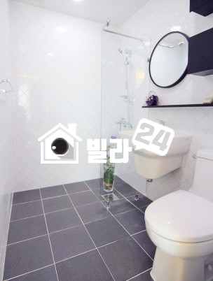 경기 구리시 수택동 ✣✣ 수택동!!! 쓰리룸 신축 베리굿!!!! ✣✣ 상권 ☞ 역세권 ☞ 버스정류장 ☞ 술술 잘풀리는 집~~!!!! 주변 스타벅스&전통시장도 가까워요~~!!!!! 인프라 잘 갖추진 살기 좋은 동네에요~~~❤❤❤ 분양 매물번호 33386 사진 8