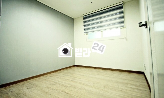 경기 수원장안구 조원동 ☻☻ 조원동!!! 신축!!! ☻☻ 구조가 너무 좋은 쓰리룸이에요~~!!!! 실용적인 공간도 많은 집이에요~~~!!!!! 분양 매물번호 33677 사진 7