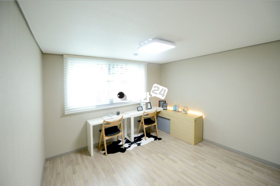 경기 수원권선구 세류동 ♣♣ 수원역 도보로 OK!!! ♣♣ 살기좋은 동네에요~~!!!! 가족과함께 거주하시기도 안성맞춤~~!!!!!! 깔끔한 인테리어에 아늑한 신축빌라입니다~~~❤❤ 분양 매물번호 33720 사진 6