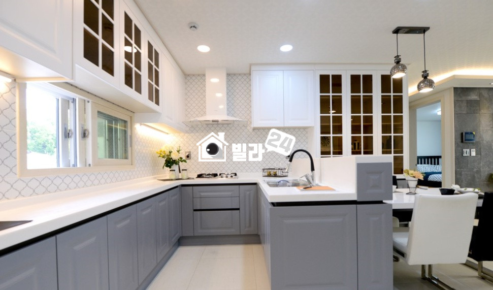 경기 안양동안구 호계동 ▶▶ 4호선 범계역 역세권 ▶▶ 안방에어컨 있어요~~!!!! 주방도 세련되고 유럽풍이 느껴져요~~!!!! 구경오셔요~~~!!!!! 분양 매물번호 33926 사진 4
