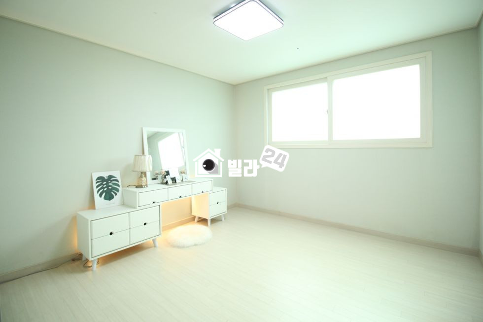 서울 도봉구 쌍문동 ★★쌍문동 3룸★★넓은거실 / 넓은주방 / 넓은방 / 넓은 주차장을 자랑합니다!!! 분양 매물번호 33910 사진 4