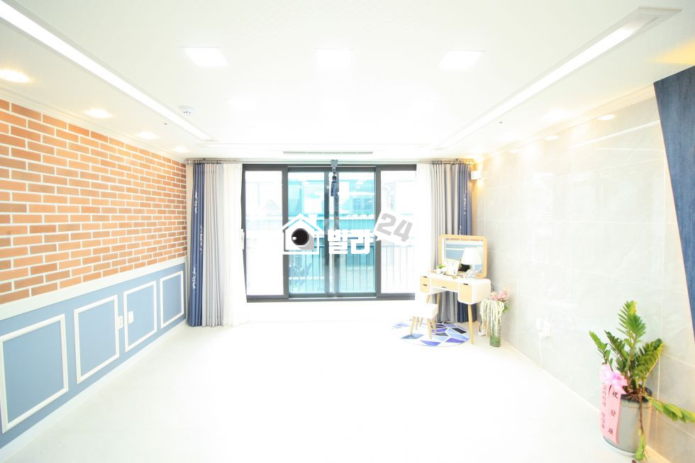 경기 안양만안구 안양동 ◐◐ 안양동 1호선 도보가능 현장!!! ◐◐ 안양초등학교도 가까워요~~~!!!! 상권도 좋은 위치~~!!!! 남부시장도 바로 인근에 있어요~~~!!!!! 분양 매물번호 33953 사진 1