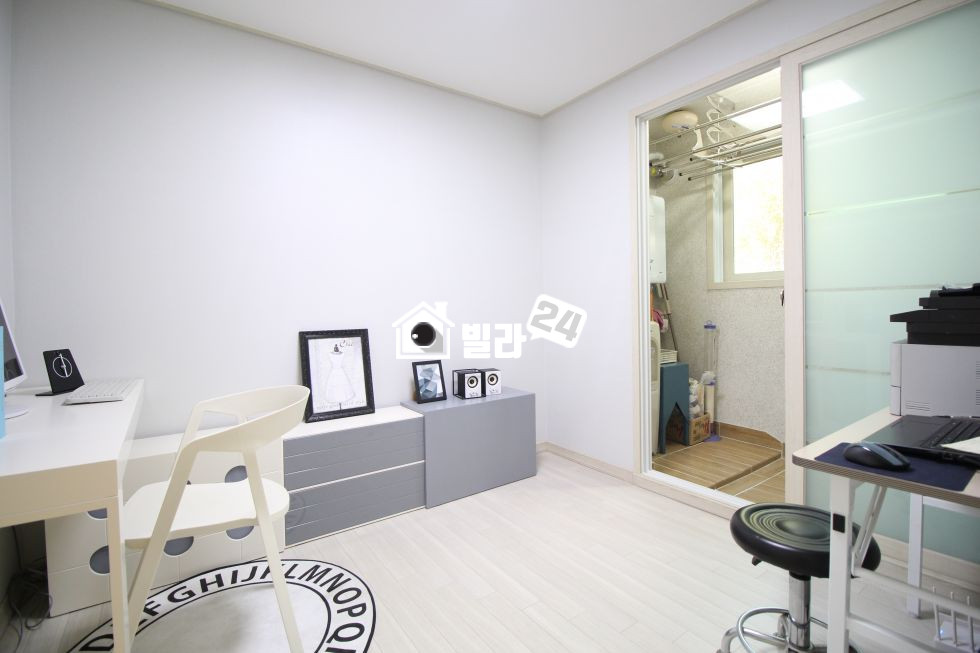 서울 중랑구 신내동 ♛♛♛신내동 3룸♛♛♛넓은거실 / 넓은주방 / 넓은방 / 넓은화장실 / 넓은주차장을 자랑합니다!!! 분양 매물번호 33970 사진 6