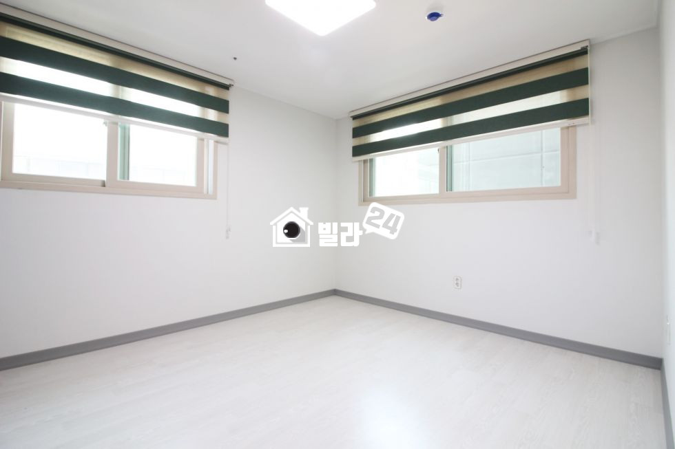 경기 군포시 당동 ★【3룸이 부담된다면 2룸으로 신혼을 시작해봐요♬】 ★부답없는 가격 너무 좋은 구조/인테리어 ♥ 분양 매물번호 30326 사진 5