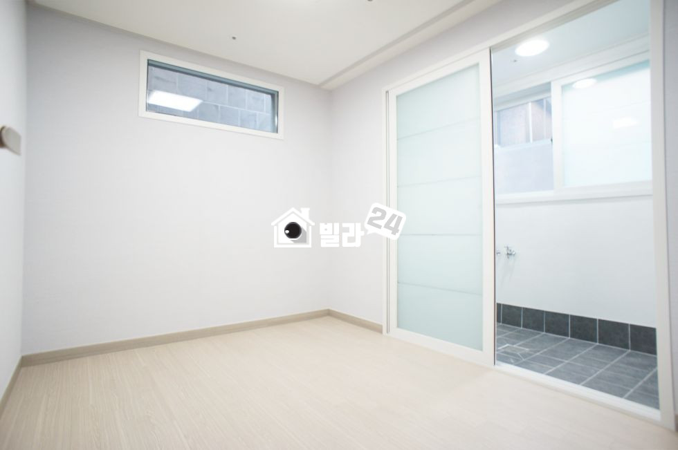 경기 수원팔달구 고등동 ★【고등동 별로 없는 2룸 현장~♬】★깔끔한 구조의 2룸~!!♬ 1~2인 가구 고객님 & 저렴한 집을 찾고 계신 고객님 ♥ 분양 매물번호 30415 사진 6