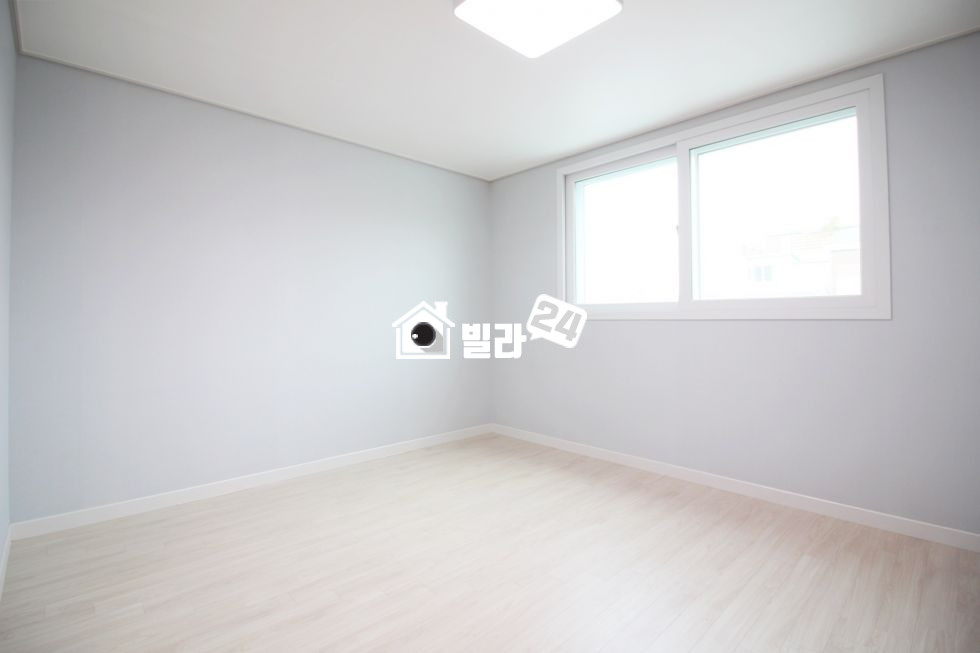 경기 수원팔달구 고등동 ☞『나만의 야외 공간을 창조하다』☜ ★테라스 매물!! 아이들이 너무 좋아하는 집!★우리집에서 바베큐 파티 할래?★ 분양 매물번호 30147 사진 5