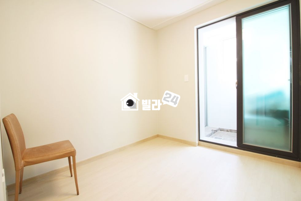 경기 군포시 당동 ★이구역 최고 2룸은 바로나~♬】★ 거침없는 크기~!!♬ 완벽한 구조♥ 인테리어까지 너무 좋다★ 분양 매물번호 30332 사진 6