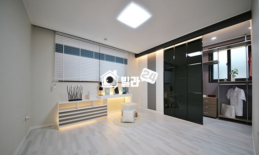 경기 수원팔달구 매교동 ♥♥♥쫙빠진 넓은구조//주방은한샘/엘레베이터//무인택배함♥♥♥ 분양 매물번호 32210 사진 4