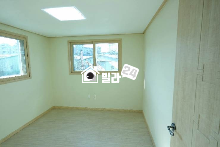 경기 안양만안구 안양동 ●kcc정품샷시●e/v●cctv●동화자연마루●참숯몰딩 분양 매물번호 32319 사진 4