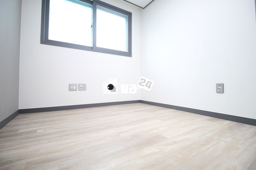 서울 서초구 서초동 ●서초동 최강학군(서울고,상문고,서초중,신중초)● 넓은거실, ㄷ주방, 붙박이장 옵션◀◁ 분양 매물번호 32689 사진 5