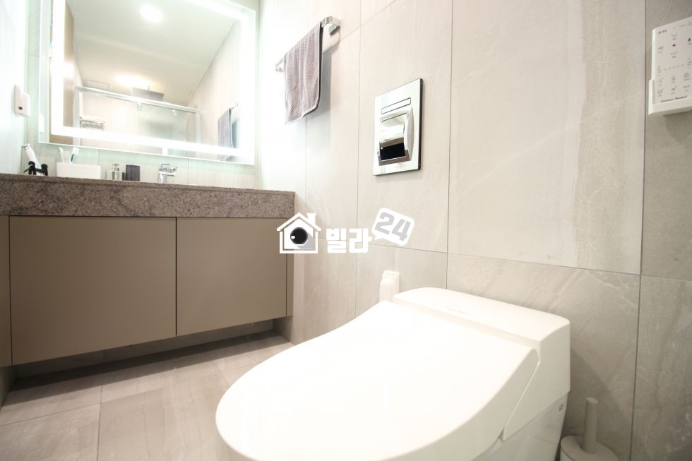 서울 강남구 청담동 ❥❥청담동 럭셔리 복층❥❥ 고층의 탁 트인 전망, 넓은 거실과 주방공간, 최고급 자재 인테리어♛ **강남구청역세권에 최강학군까지!!** 분양 매물번호 33043 사진 10