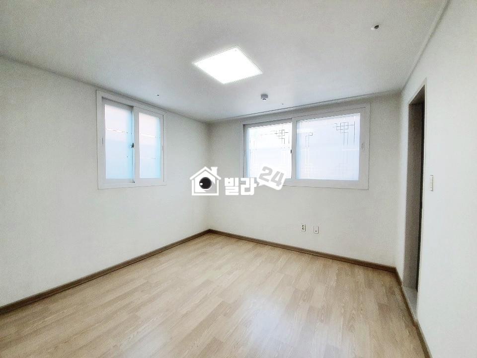 서울 관악구 신림동 ● 전세대 시스템에어컨 동시에 화장실이 2개!!!!! 투룸에 화장실이 2개 있는 현장입니다 !!!! 분양 매물번호 31645 사진 3