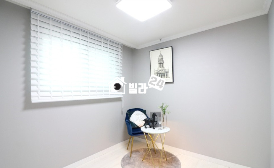 서울 종로구 평창동 ✨✨ 평창동!! 이쁜집 !!!✨✨ 깔끔하고 실용적인 ✦ 인테리어 ✦ 구조 너무 좋아요~~~!!!! 수납공간도 다양해요~~!!! 배산임수의 현장~~!!! 버스정류장도 엄청 가까워요~~!!!! 분양 매물번호 33206 사진 5