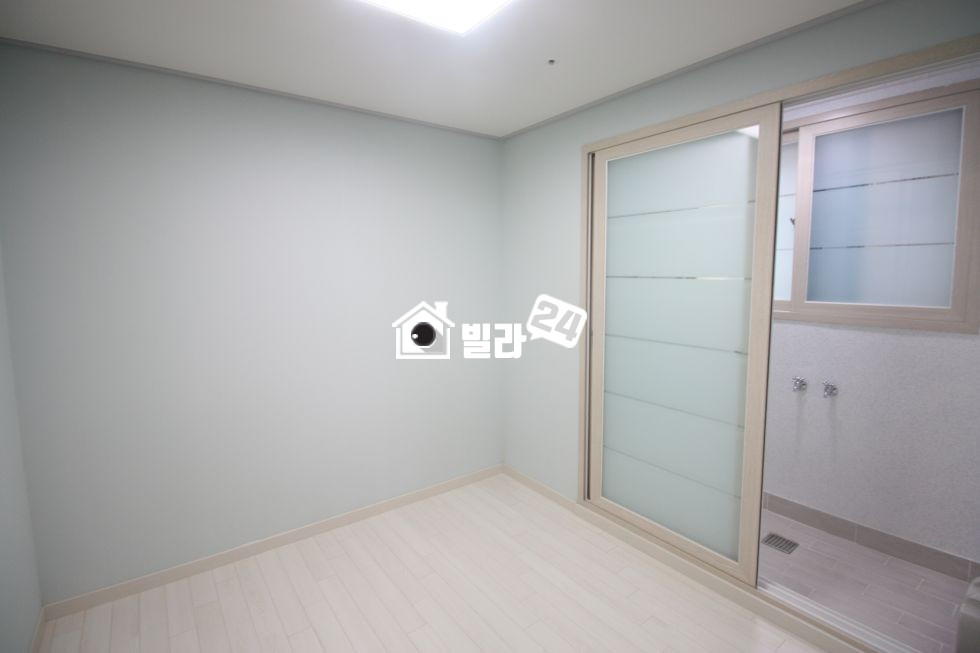 경기 군포시 당동 ♥ 당동 / 화일초 봉제산근린고원 인접 / 시스템에어컨 옵션 분양 매물번호 32108 사진 4